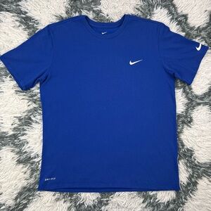 Nike Men’s Royal Blue Athletic Cut Dri-fit T-shirt Size Medium